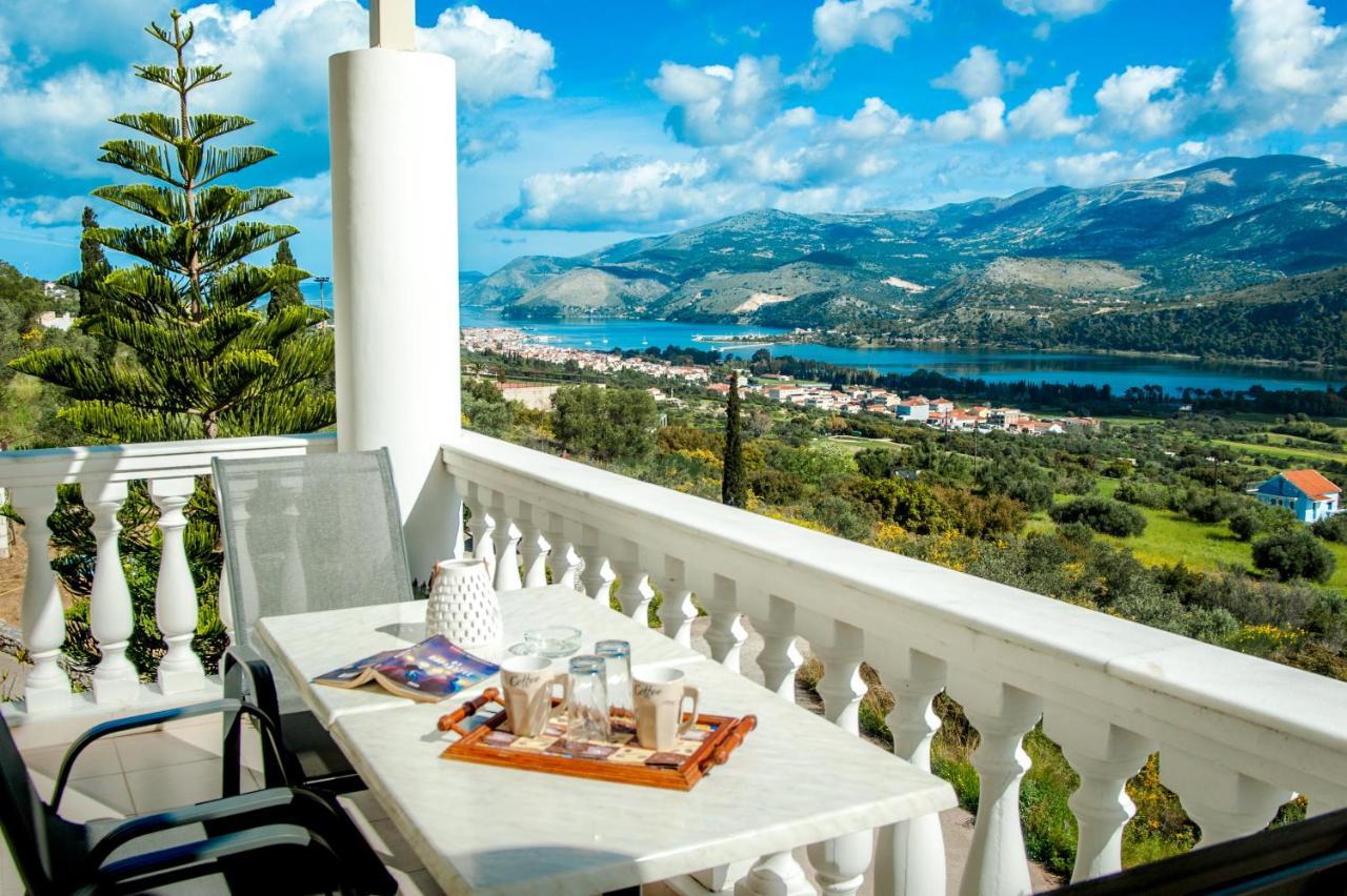 Nikos Apartments Spacious And Panoramic Argostoli  Bagian luar foto