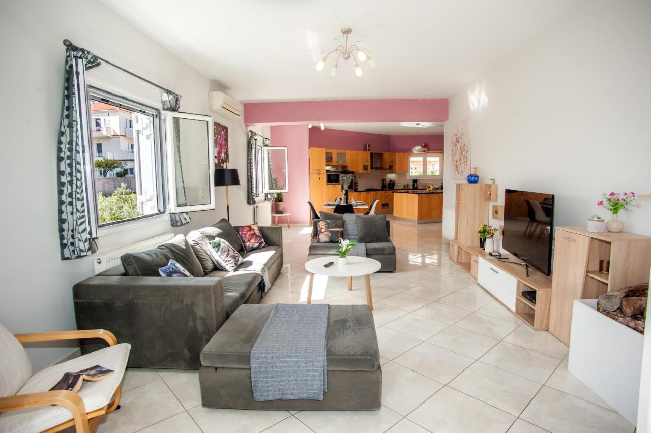 Nikos Apartments Spacious And Panoramic Argostoli  Bagian luar foto