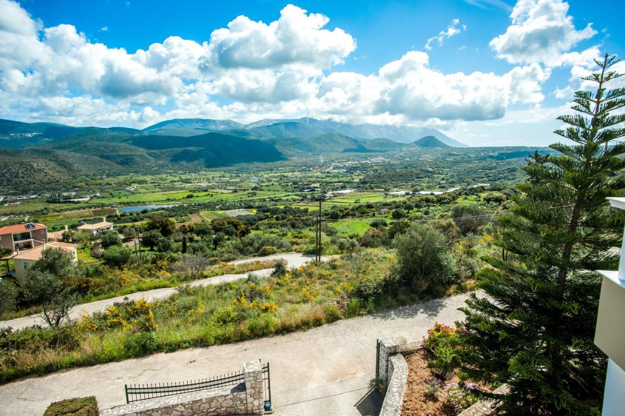 Nikos Apartments Spacious And Panoramic Argostoli  Bagian luar foto