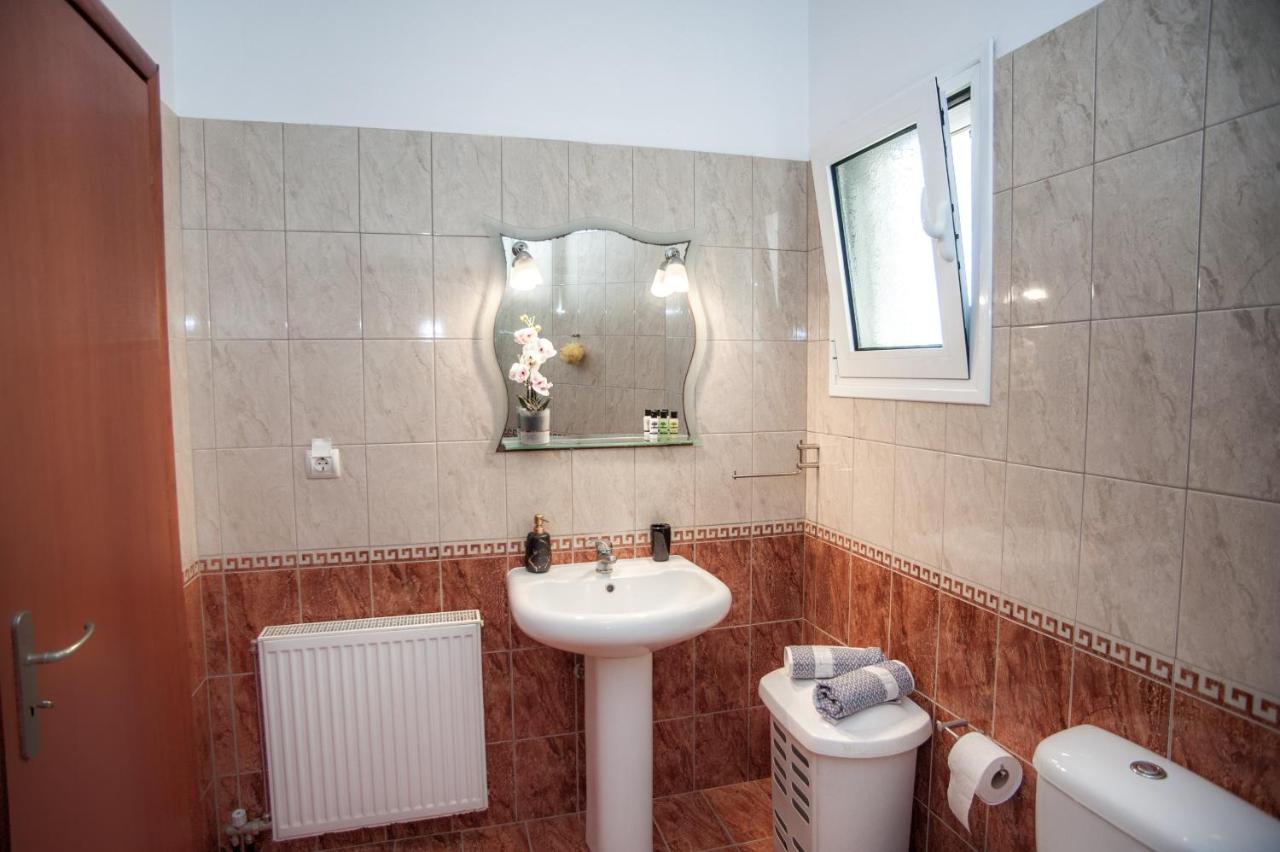 Nikos Apartments Spacious And Panoramic Argostoli  Bagian luar foto